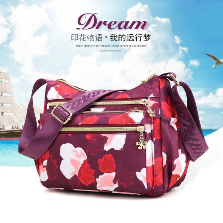 ( Love Colour ) Korean Sports Travel Shoulder Bag